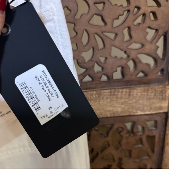 NEW NWT RAG & BONE White Sofie Two Tone Ecru Wide Legs Flare Jeans - Picture 4 of 5